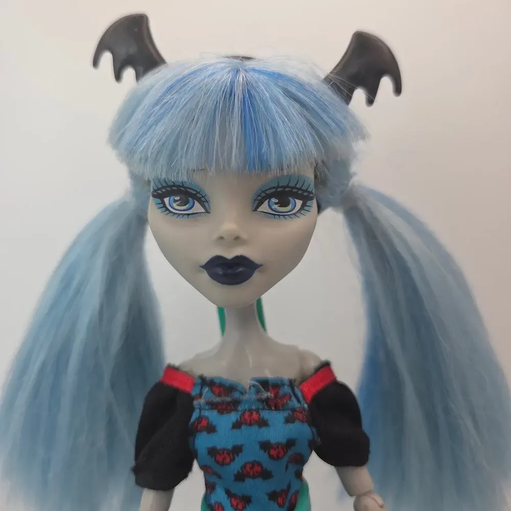 Monster High Freaky Fusion Ghoulia Yelps with Original Dress Headband